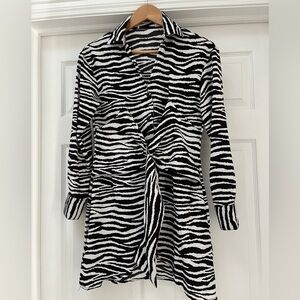 NWOT Morrisday zebra print dress size small